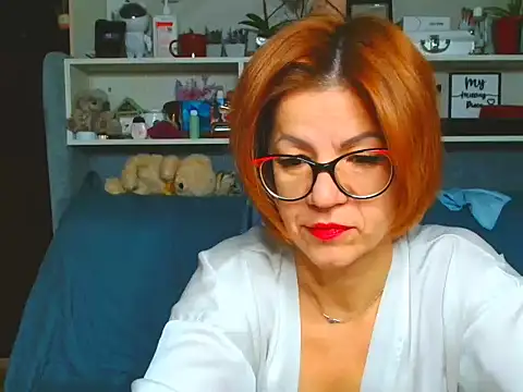 Snapshot of Natali3855 chatting on November 19, 6:35 am Natali3855 online show from November 19, 6:35 am