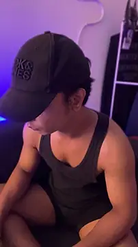 nick  yy online show from April 30, 7:37 am
