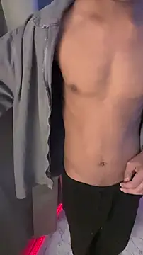 nick  yy online show from October 24, 10:14 am