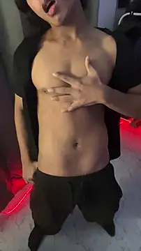 nick  yy online show from November 14, 7:23 am