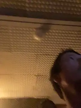 zenzero87 online show from March 14, 1:22 am