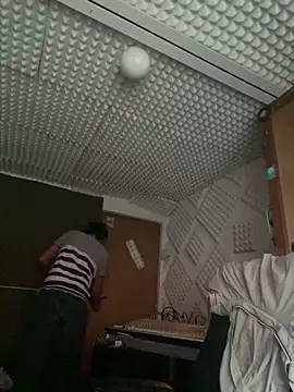 zenzero87 online show from December 22, 2:39 pm