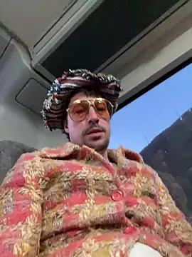 zenzero87 online show from March 3, 5:47 am