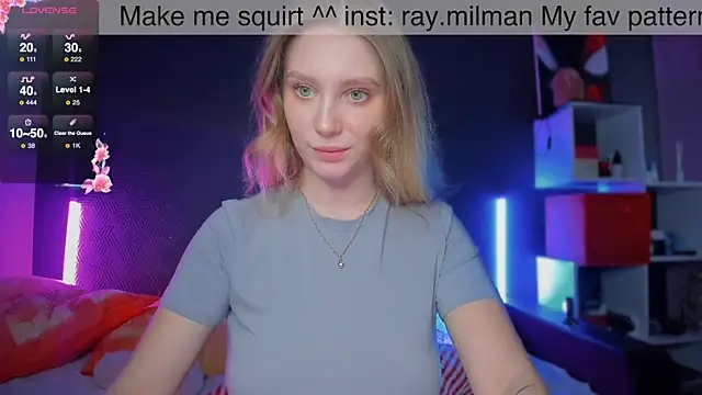 Snapshot of AliceMilman chatting on March 3, 1:34 pm AliceMilman online show from March 3, 1:34 pm