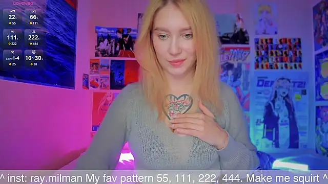 Snapshot of AliceMilman chatting on September 26, 10:11 am AliceMilman online show from September 26, 10:11 am