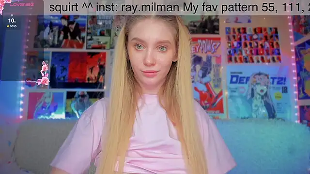 Snapshot of AliceMilman chatting on February 8, 12:28 pm AliceMilman online show from February 8, 12:28 pm