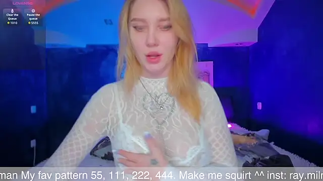 AliceMilman online show from December 17, 8:52 am