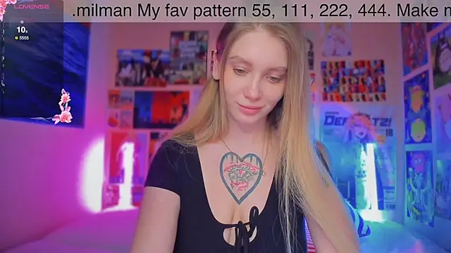 Snapshot of AliceMilman chatting on March 14, 12:07 pm AliceMilman online show from March 14, 12:07 pm