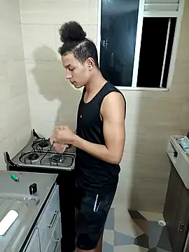 Black Diamon  online show from December 9, 5:18 am