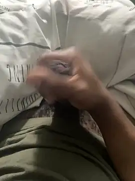 Hueythebbc online show from December 9, 8:33 am