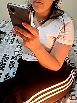 Snapshot of ShadiaStar chatting on February 26, 6:48 pm ShadiaStar online show from February 26, 6:48 pm