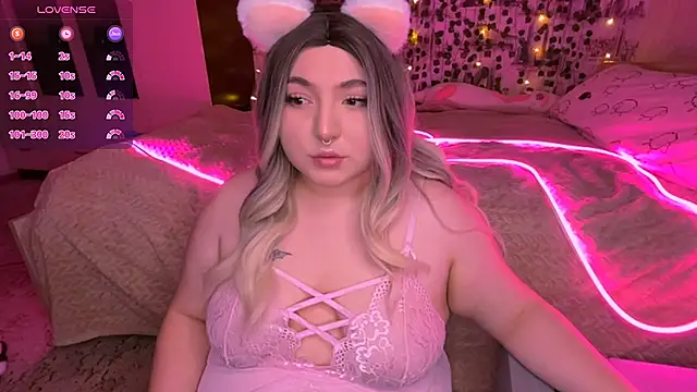 Snapshot of alex_dreams chatting on February 14, 6:08 pm alex dreams online show from February 14, 6:08 pm