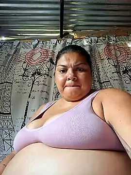 Snapshot of chubby_sexy_big_tits chatting on November 30, 3:24 pm chubby sexy big tits online show from November 30, 3:24 pm