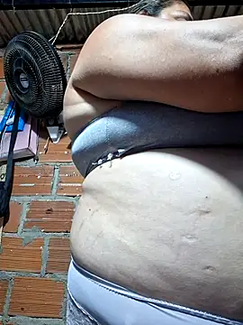 Snapshot of chubby_sexy_big_tits chatting on September 13, 12:54 am chubby sexy big tits online show from September 13, 12:54 am