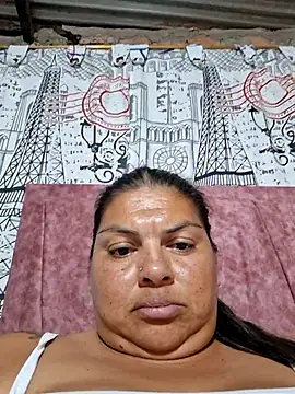 Snapshot of chubby_sexy_big_tits chatting on September 27, 12:50 am chubby sexy big tits online show from September 27, 12:50 am
