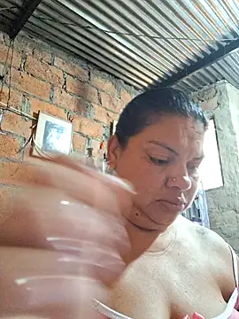 Snapshot of chubby_sexy_big_tits chatting on March 22, 11:53 am chubby sexy big tits online show from March 22, 11:53 am