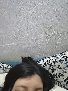Savinneexotic online show from May 22, 12:41 am