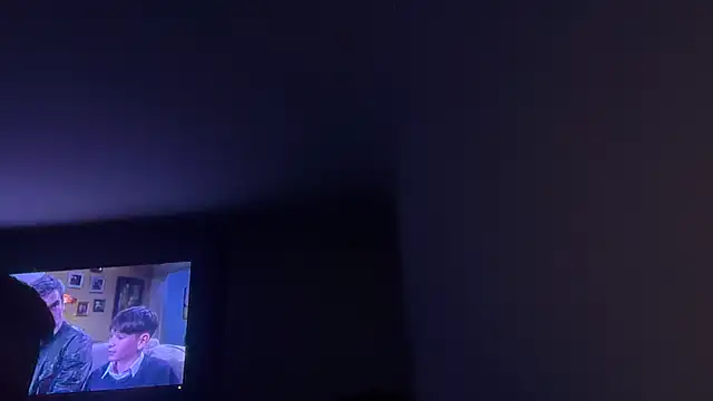 Snapshot of houy111111 chatting on October 16, 7:22 pm houy111111 online show from October 16, 7:22 pm