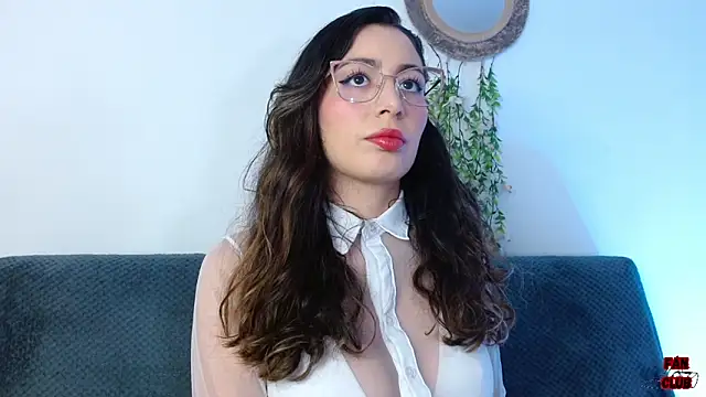 Kendal Mosk online show from February 8, 4:26 pm