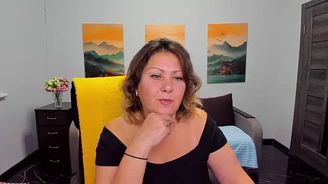 Snapshot of Milana_Blake chatting on October 1, 12:42 pm Milana Blake online show from October 1, 12:42 pm