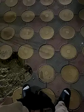 Lahcene online show from November 22, 7:02 pm