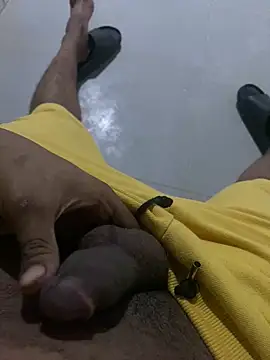 Lahcene online show from November 3, 9:40 pm