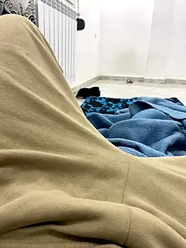 Lahcene online show from November 21, 7:24 pm