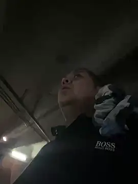 Snapshot of danielgreeneyes54 chatting on March 19, 12:12 pm danielgreeneyes54 online show from March 19, 12:12 pm