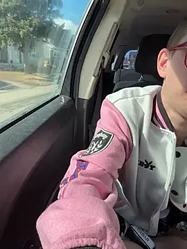 Stonermama666420 online show from March 22, 7:26 pm