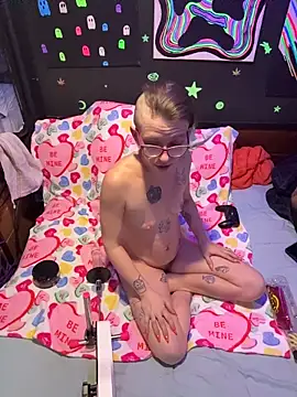 Stonermama666420 online show from February 7, 6:10 am