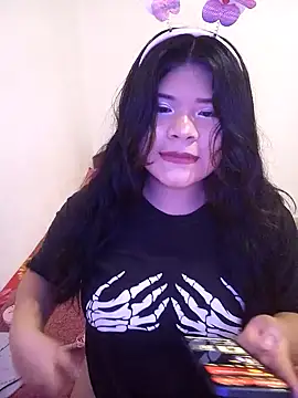 Snapshot of CANELA_9911 chatting on December 10, 9:01 am CANELA 9911 online show from December 10, 9:01 am