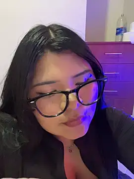 CANELA 9911 online show from July 4, 3:46 am