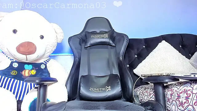 Snapshot of AbadSpears chatting on March 6, 6:41 am AbadSpears online show from March 6, 6:41 am