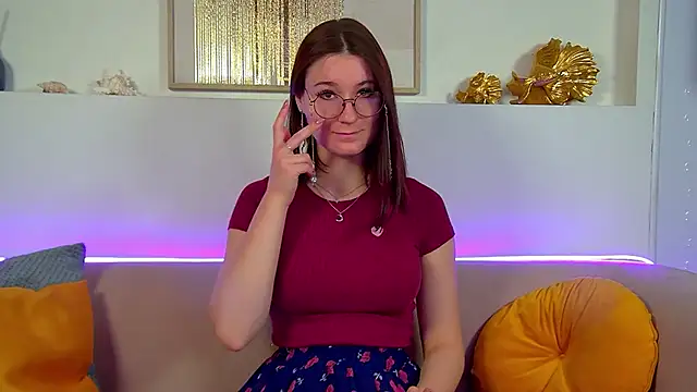 VictoriaArdern online show from October 11, 6:36 am