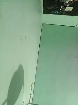 Snapshot of SiperoXxX chatting on December 17, 9:14 am SiperoXxX online show from December 17, 9:14 am