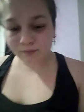 Snapshot of Sweetchubbybbw chatting on January 4, 10:24 pm Sweetchubbybbw online show from January 4, 10:24 pm