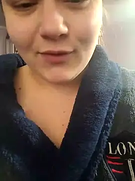 Snapshot of Sweetchubbybbw chatting on January 29, 10:16 am Sweetchubbybbw online show from January 29, 10:16 am