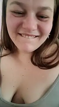 Snapshot of Sweetchubbybbw chatting on January 25, 10:29 am Sweetchubbybbw online show from January 25, 10:29 am