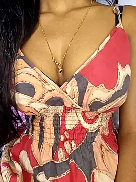 Snapshot of sexyriya_008 chatting on September 23, 10:22 am sexyriya 008 online show from September 23, 10:22 am
