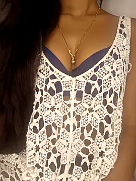 Snapshot of sexyriya_008 chatting on September 20, 6:46 pm sexyriya 008 online show from September 20, 6:46 pm