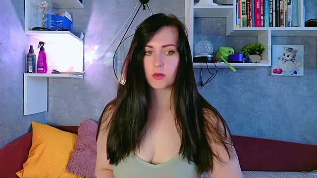 liya gorgeous online show from May 13, 12:12 pm