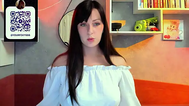 liya gorgeous online show from March 1, 4:40 pm