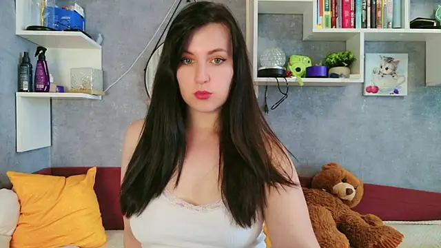 liya gorgeous online show from May 15, 11:52 am