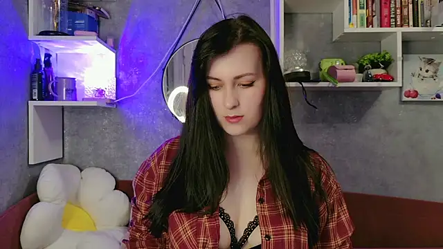 liya gorgeous online show from April 23, 3:57 pm