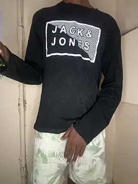 Snapshot of mahiking chatting on March 18, 7:01 pm mahiking online show from March 18, 7:01 pm