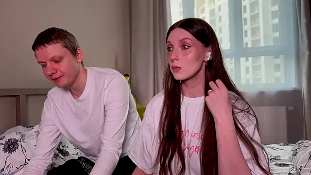 eternal dream  online show from March 8, 4:45 am