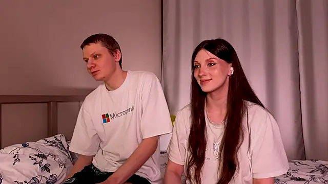 eternal dream  online show from February 25, 8:21 pm