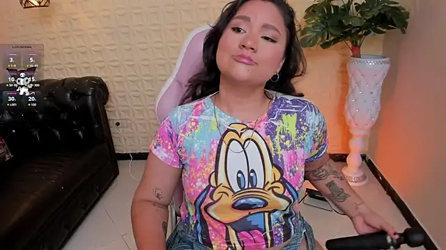 natasha adams22 online show from September 26, 2:29 am