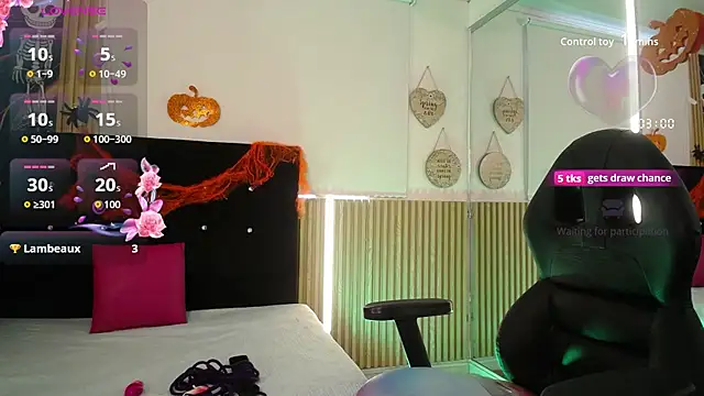 Noah Jhonson online show from October 31, 8:27 pm