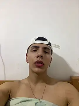 Flynn Riider online show from February 27, 5:58 pm